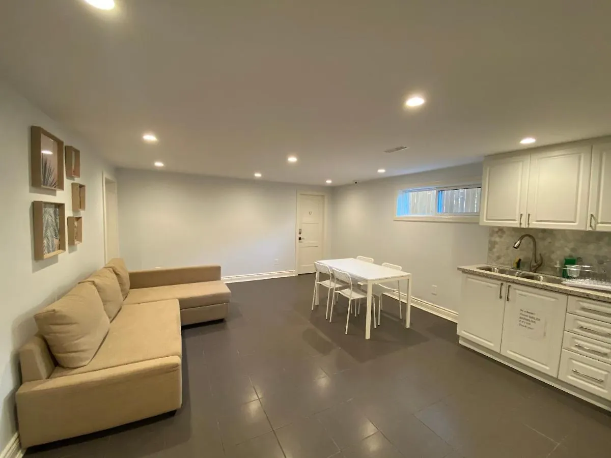 Yonge And Finch Subway !T Spacious And Modern Private Bdr With Shared Bathroom Toronto