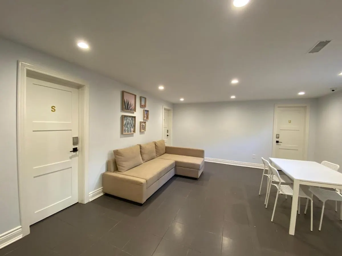 Yonge And Finch Subway !T Spacious And Modern Private Bdr With Shared Bathroom Toronto Canada